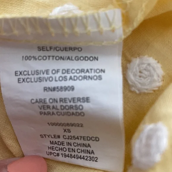Copper Key Embroidered Dot Yellow Button Down Top Size XS - Picture 8 of 8